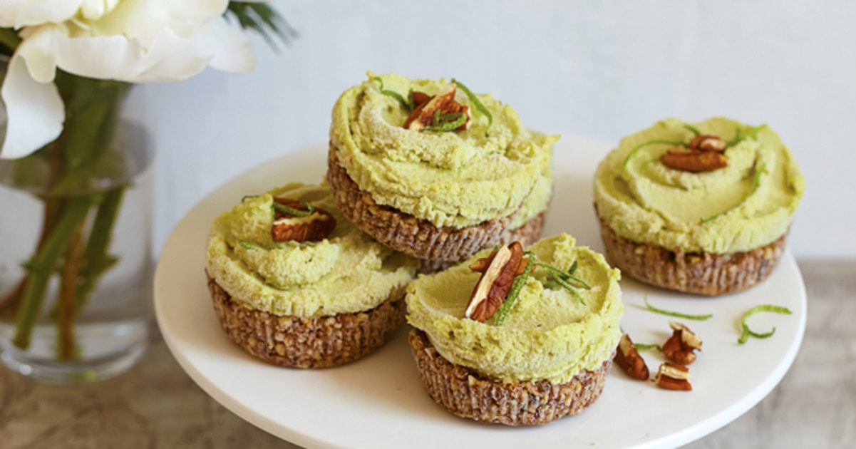 Vegan No-Bake Mini Key Lime Pies