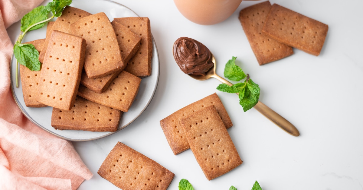Vegan Peppermint Nutella Shortbread Cookies